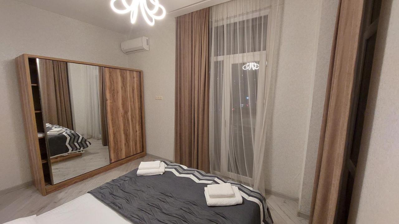 Elit Apartments บาทูมิ ภายนอก รูปภาพ