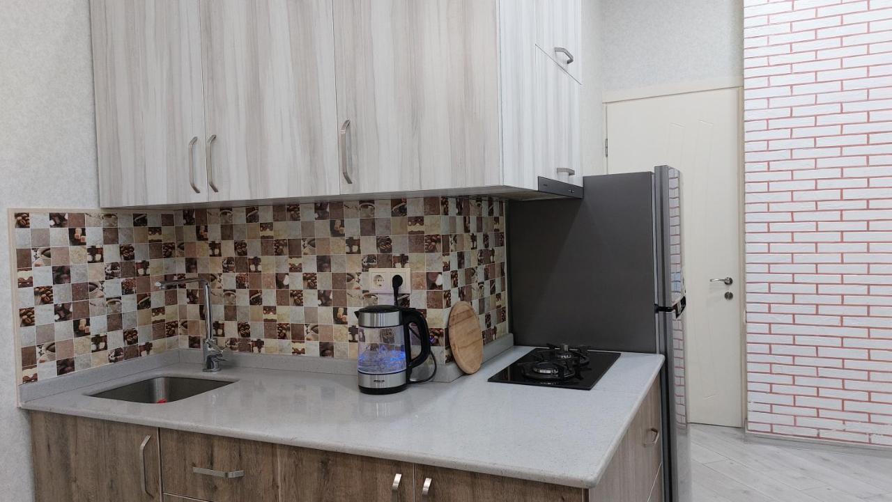 Elit Apartments บาทูมิ ภายนอก รูปภาพ
