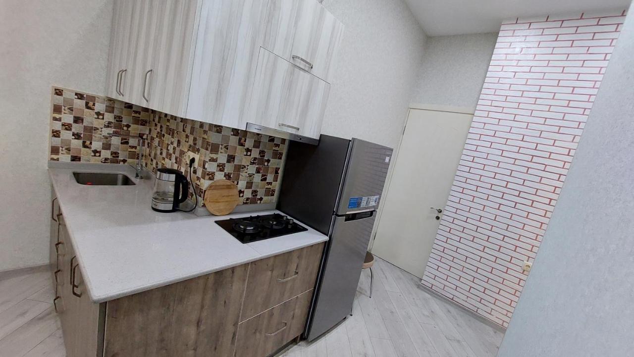 Elit Apartments บาทูมิ ภายนอก รูปภาพ