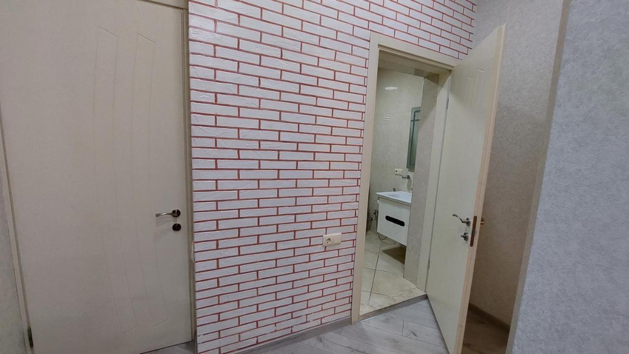 Elit Apartments บาทูมิ ภายนอก รูปภาพ